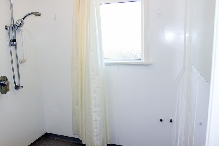 Photo of property in 6 Queens Crescent, Oamaru, 9400