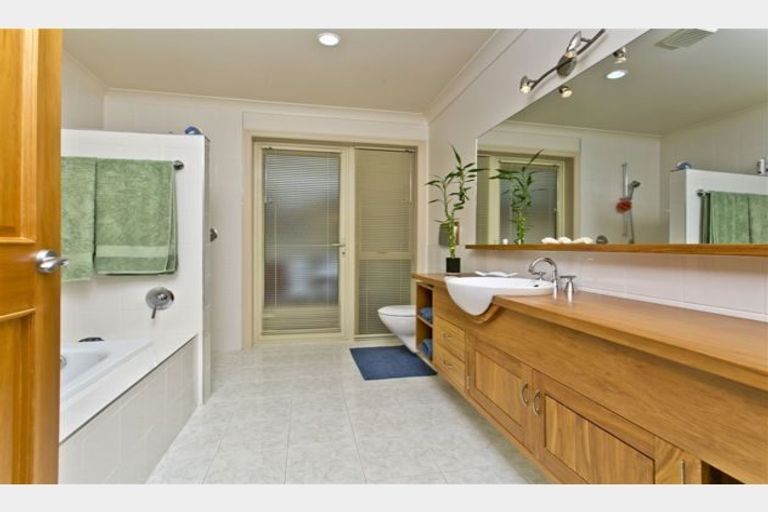Photo of property in 987 Dairy Flat Highway, Dairy Flat, Albany, 0792