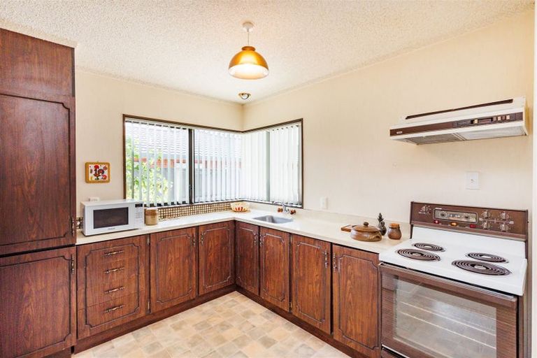 Photo of property in 643b Pioneer Highway, Highbury, Palmerston North, 4412