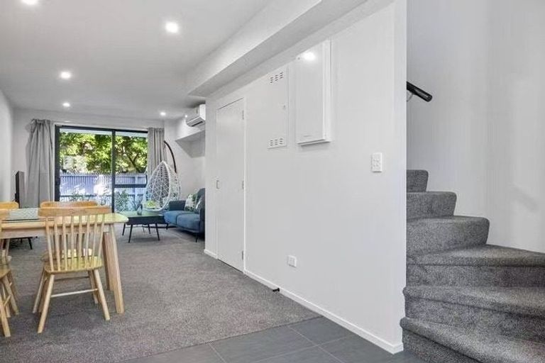 Photo of property in 2/9 Sherborne Street, St Albans, Christchurch, 8014