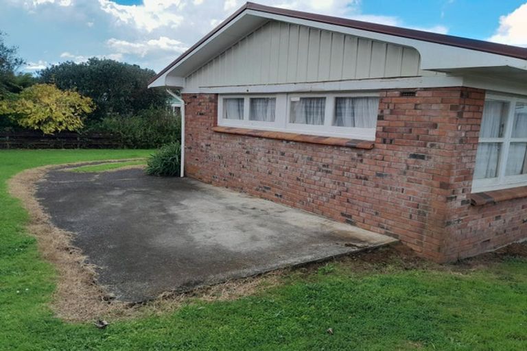 Photo of property in 9 Landscape Road, Pukekohe, 2120