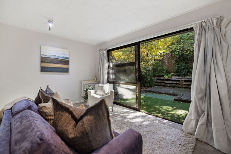 Photo of property in 5/42 Hallenstein Street, Queenstown, 9300