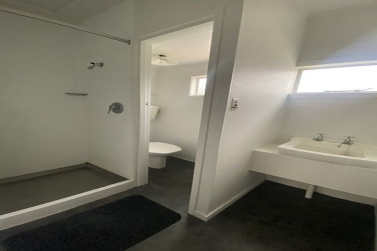 Photo of property in 1-5/7 Charlton Lane, Gore, 9710