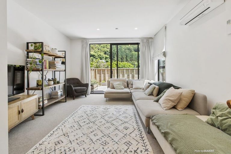 Photo of property in 2 Rua Kai Way, Brooklyn, Wellington, 6021