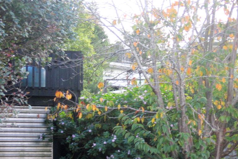 Photo of property in 1/16 Sarajevo Place, Massey, Auckland, 0614