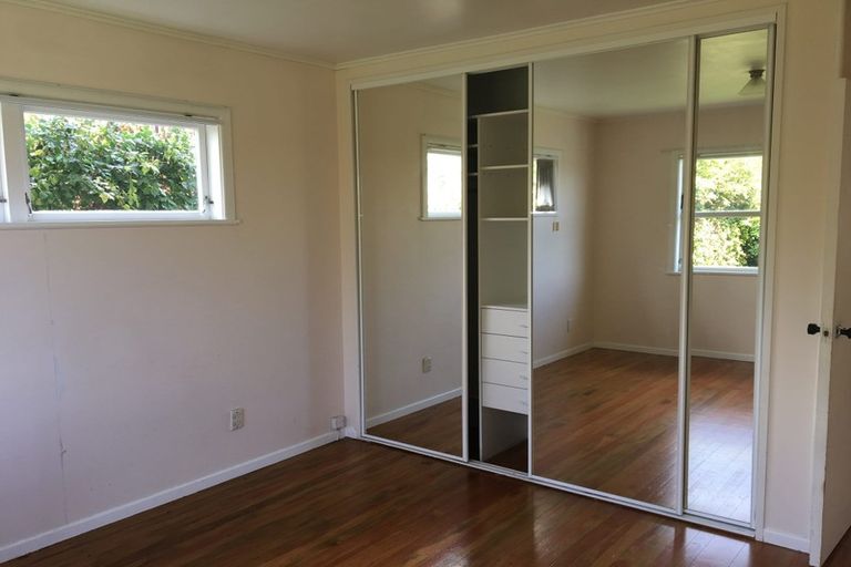 Photo of property in 63 Glamorgan Drive, Torbay, Auckland, 0630