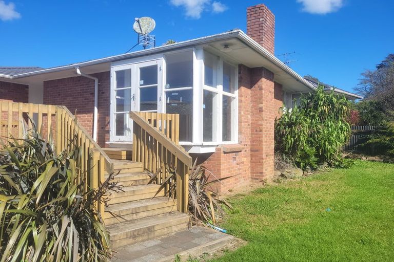 Photo of property in 5 Paine Place, Mangere, Auckland, 2022