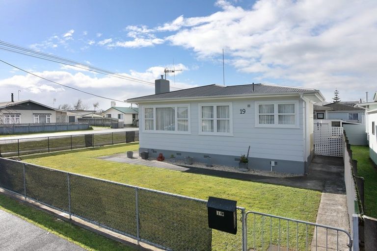 Photo of property in 19 Derby Street, Feilding, 4702