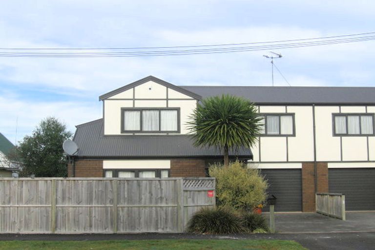 Photo of property in 27a Sayer Street, Frankton, Hamilton, 3204