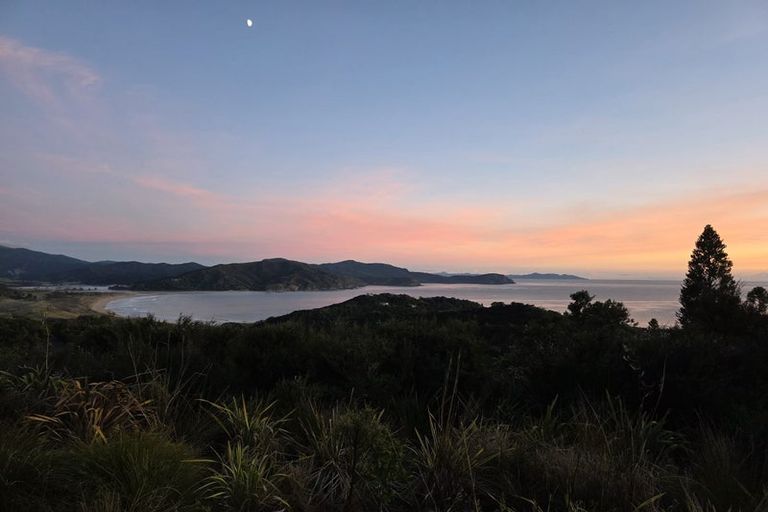 Photo of property in 867 Tuateawa Road, Waikawau, Coromandel, 3584
