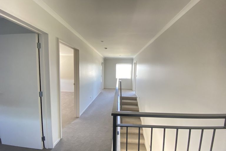 Photo of property in 6 Appaloosa Street, Karaka, Papakura, 2113