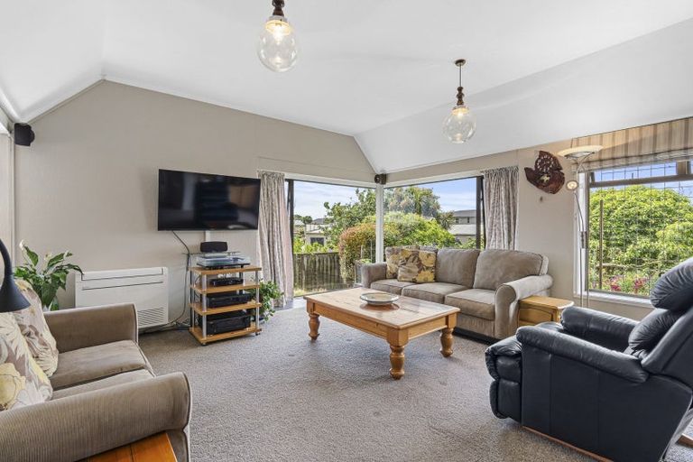 Photo of property in 13a Mangorei Road, Strandon, New Plymouth, 4312