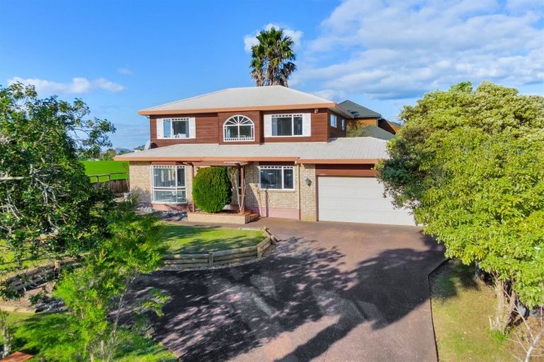 Photo of property in 2 San Marino Drive, Henderson, Auckland, 0612