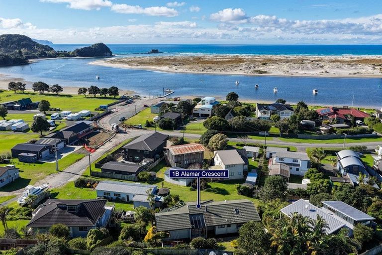 Photo of property in 1b Alamar Crescent, Mangawhai Heads, Mangawhai, 0505