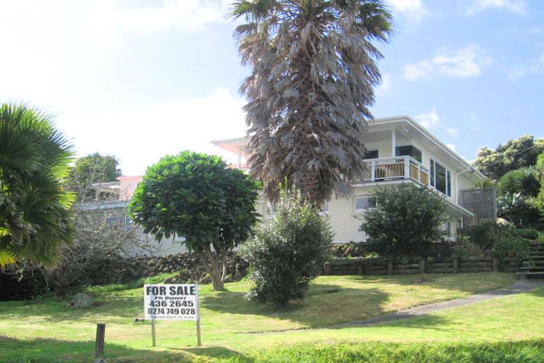 Photo of property in 28 Weir Crescent, Onerahi, Whangarei, 0110