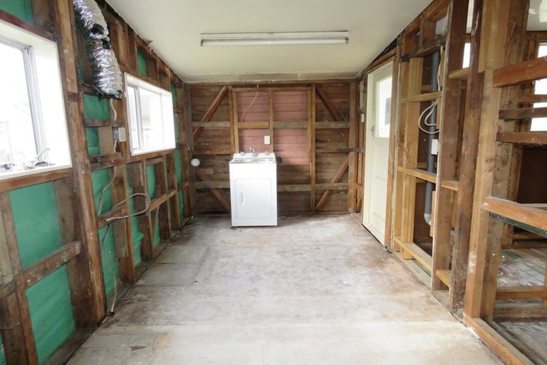 Photo of property in 2 Salisbury Street, Westport, 7825