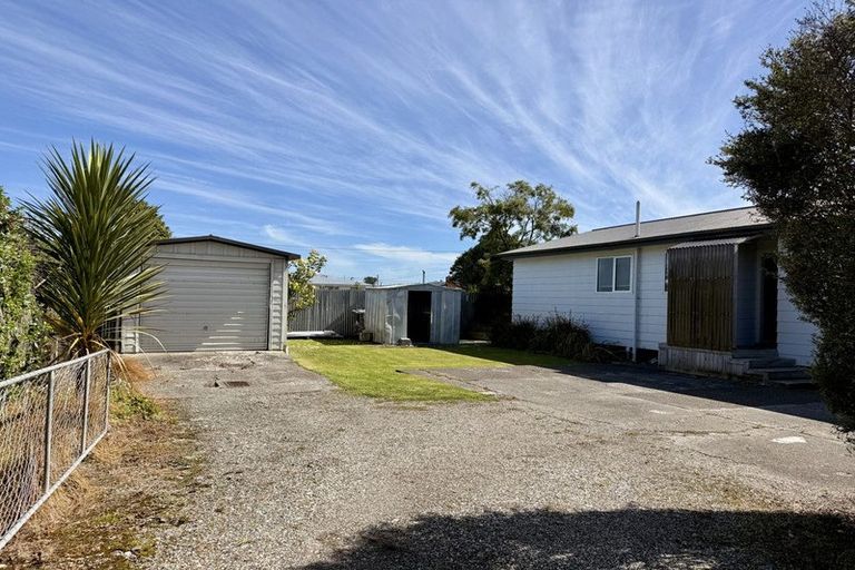 Photo of property in 54 Ross Street, Grasmere, Invercargill, 9810