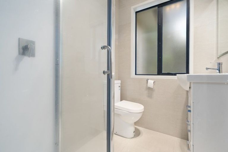 Photo of property in 12a Frederick Place, Whalers Gate, New Plymouth, 4310
