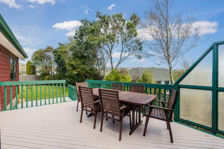 Photo of property in 7 The Top Gallant, Whitby, Porirua, 5024