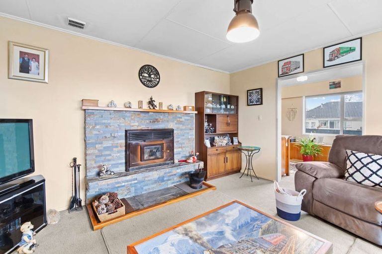 Photo of property in 22 Shelton Place, Feilding, 4702