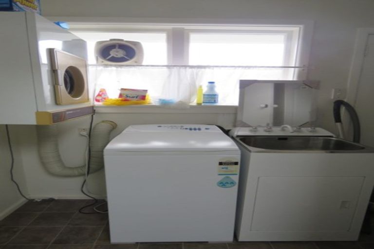 Photo of property in 2/23 Tower Street, Hornby, Christchurch, 8042