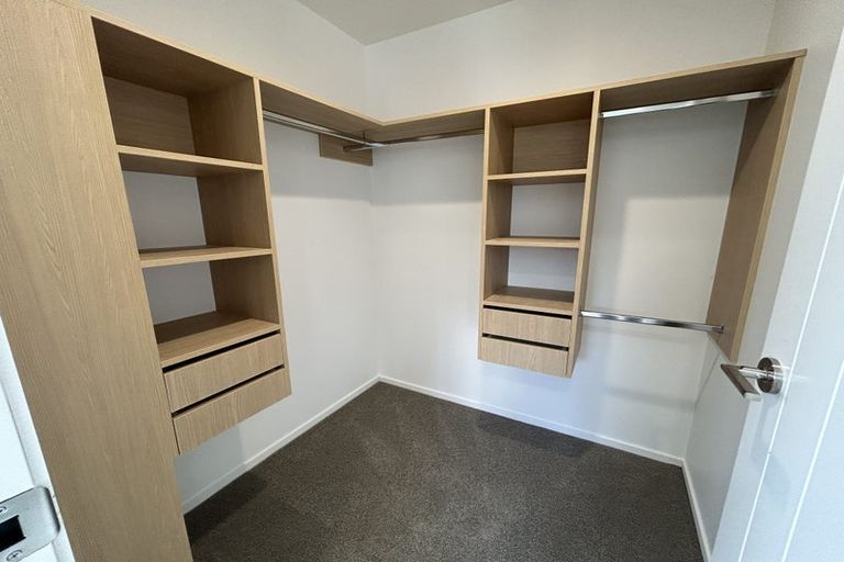 Photo of property in 320 Triangle Road, Massey, Auckland, 0614