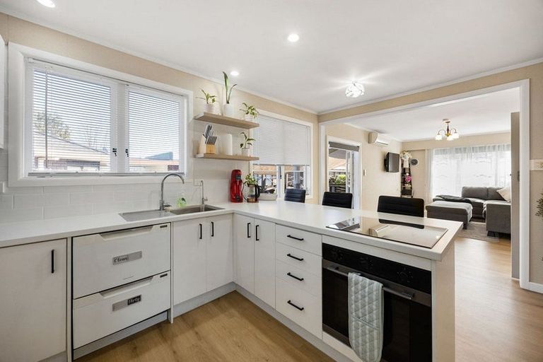 Photo of property in 34 Bryce Street, Cambridge, 3434