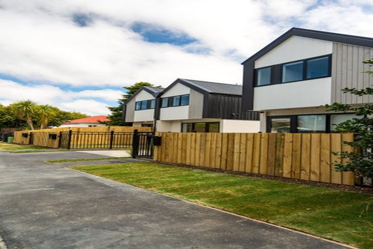 Photo of property in 1/191 England Street, Linwood, Christchurch, 8011