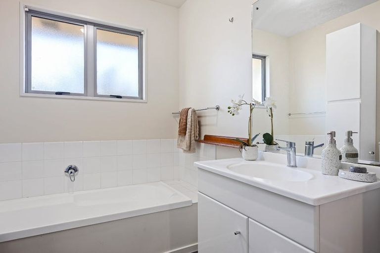 Photo of property in 26 Whiteleigh Avenue, Addington, Christchurch, 8024