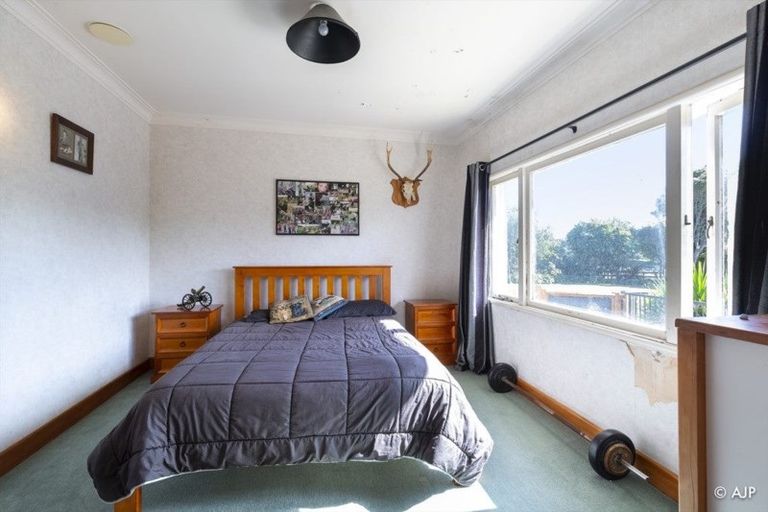 Photo of property in 42 Park Road, Waiuku, 2683