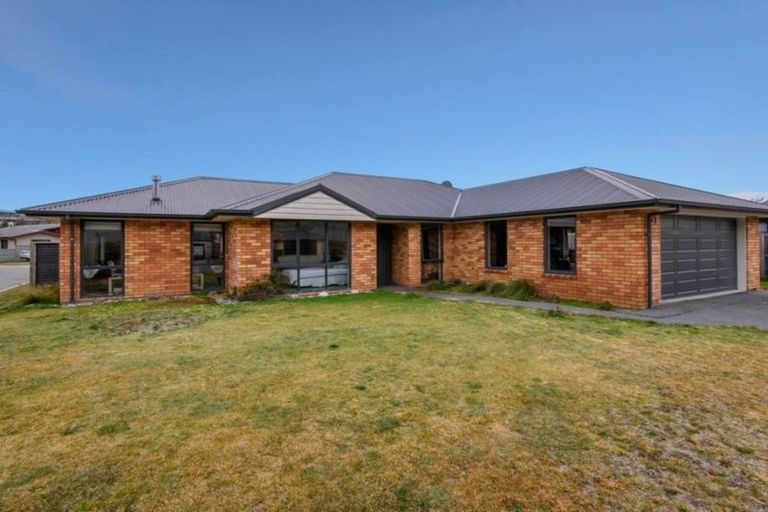Photo of property in 53 Onslow Road, Lake Hayes, Queenstown, 9304