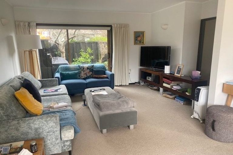 Photo of property in 63a/1 Norwood Road, Bayswater, Auckland, 0622