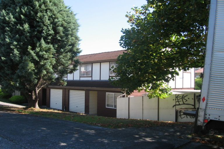 Photo of property in 33 Kohekohe Street, New Lynn, Auckland, 0600