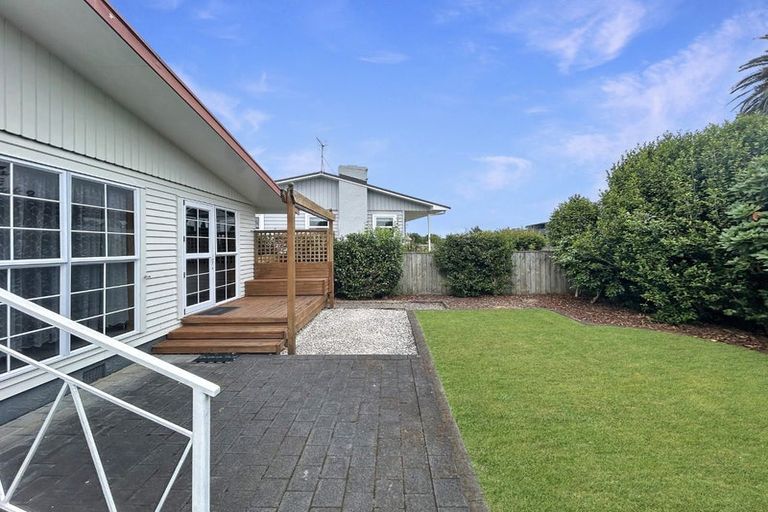 Photo of property in 14 Glen Street, Levin, 5510