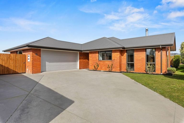 Photo of property in 48c Lewis Crescent, Rolleston, 7614