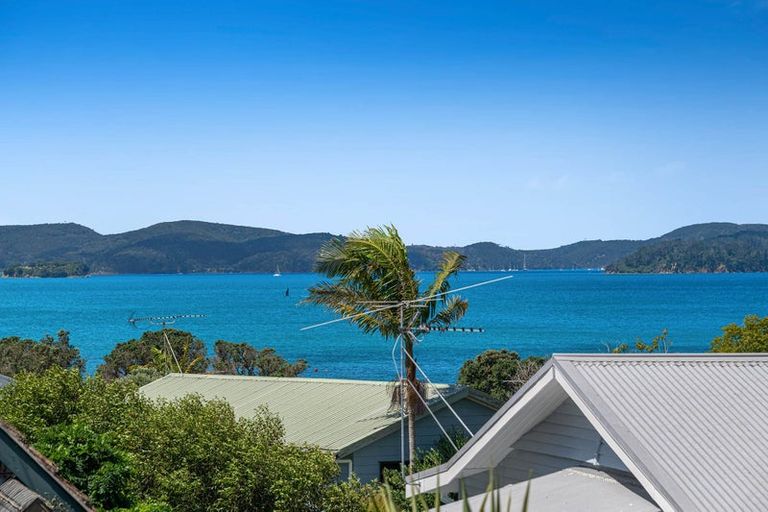 Photo of property in 22 Snells Beach Road, Snells Beach, 0920