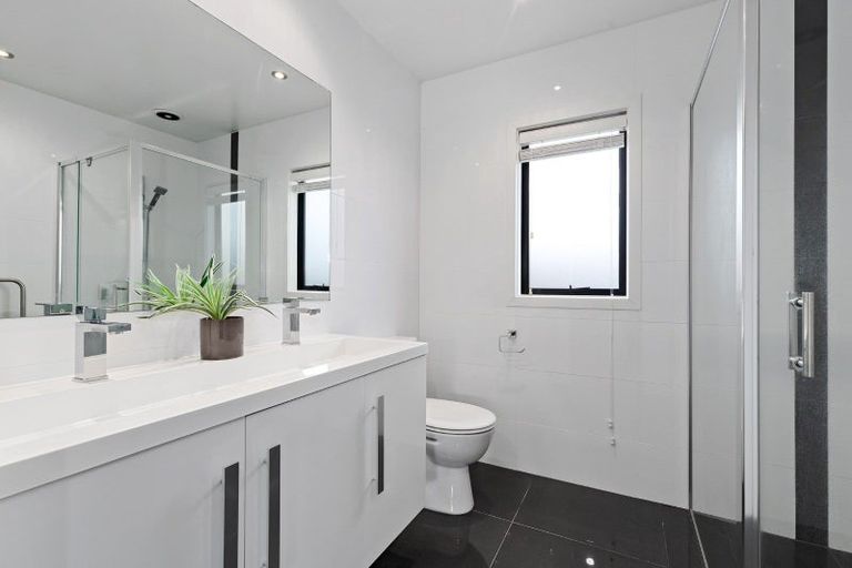 Photo of property in 21 Mataroa Crescent, Flagstaff, Hamilton, 3210