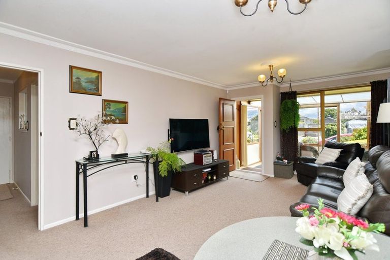 Photo of property in 45 Arran Crescent, Woolston, Christchurch, 8062