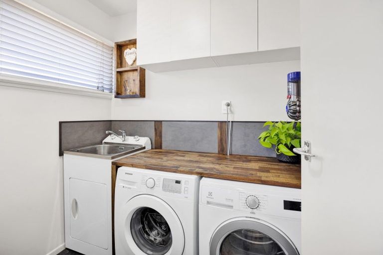 Photo of property in 73 Rata Street, Inglewood, 4330