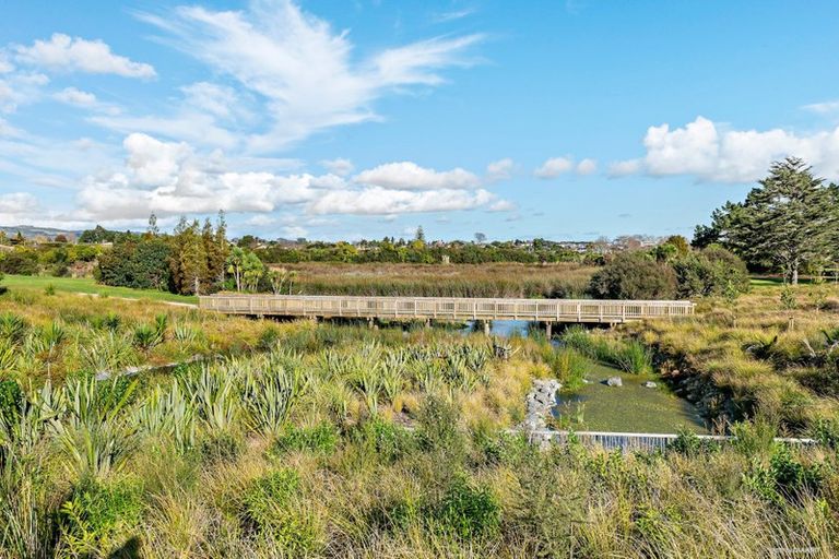 Photo of property in 11 Lieutenant Lane, Papakura, 2110