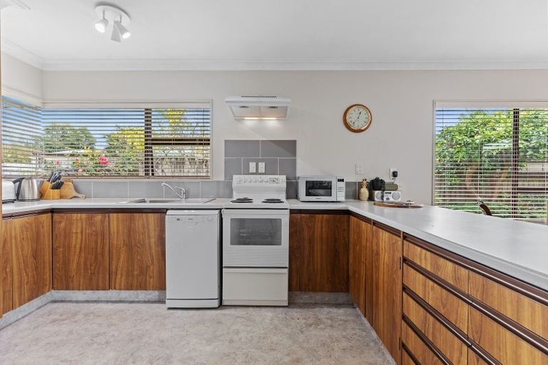 Photo of property in 529a Devonport Road, Tauranga South, Tauranga, 3112