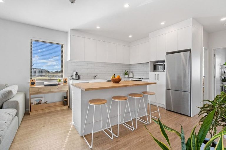 Photo of property in 110/165 Lake Road, Northcote, Auckland, 0627