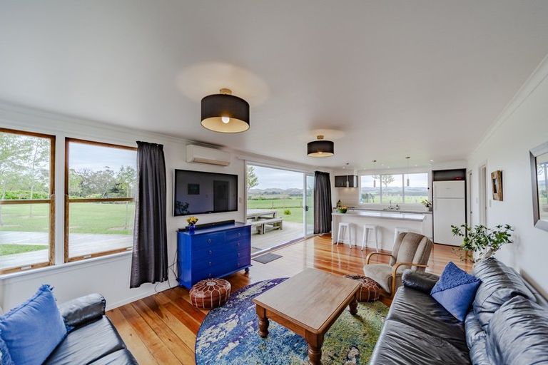 Photo of property in 285 Porangahau Road, Waipukurau, 4282
