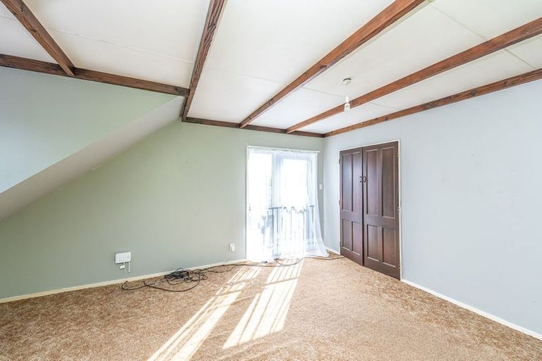 Photo of property in 22 Waitere Street, Marton, 4710