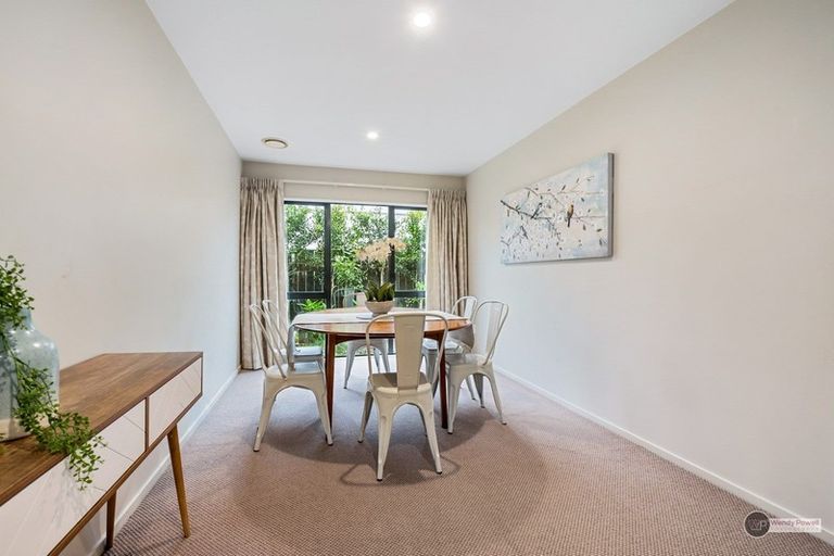Photo of property in 96 Pretoria Street, Hutt Central, Lower Hutt, 5010