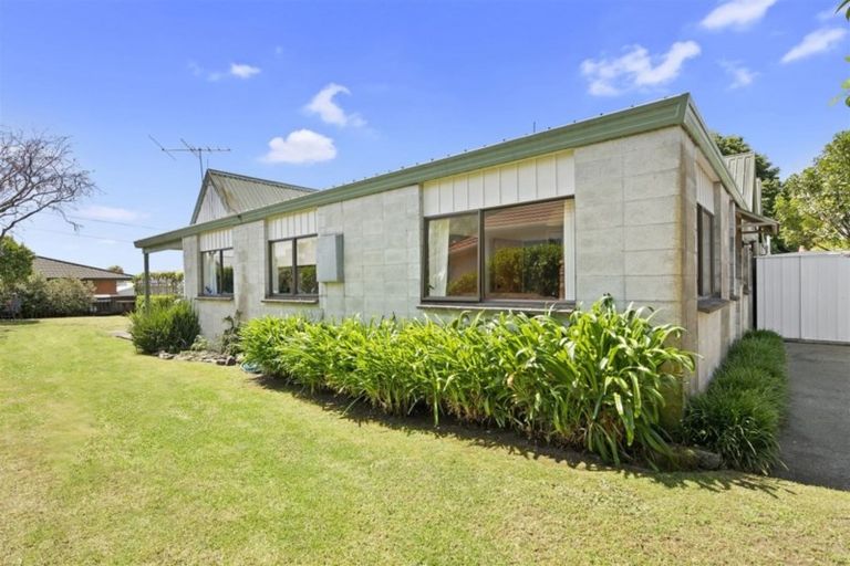 Photo of property in 6 Hobhouse Street, Stoke, Nelson, 7011