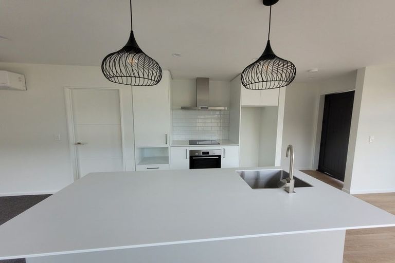 Photo of property in 5 Piopio Lane, Halswell, Christchurch, 8025