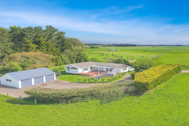 Photo of property in 158 Akers Road, Linton, Palmerston North, 4472