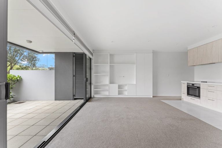 Photo of property in 7c Botanical Drive, Silverdale, 0932