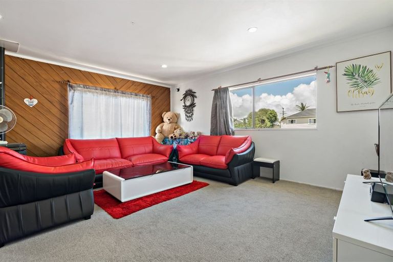 Photo of property in 1 Frances Street, Manurewa, Auckland, 2102